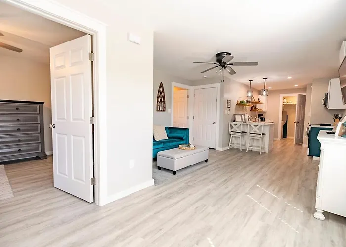 Noles Grotto Apartment Tallahassee