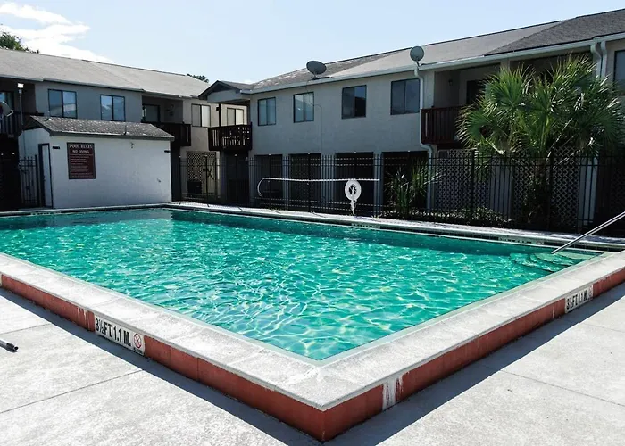 Noles Grotto Apartment Tallahassee